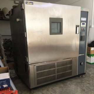 廠家處理二手恒溫恒溫實(shí)驗(yàn)箱 800L二手恒溫恒濕機(jī) 高低溫交變箱